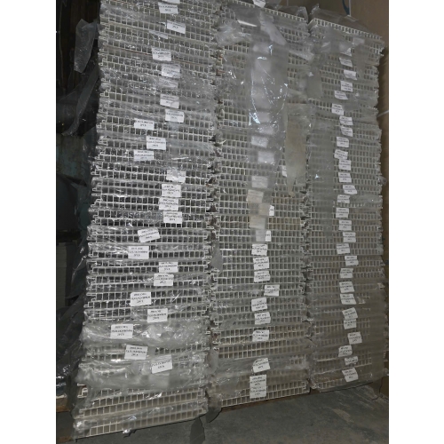 Sàn Nhựa Chịu Lực MH LT02 22*22*3000